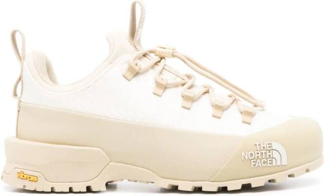 The North Face Glenclyffe sneakers met logo-reliëf Beige