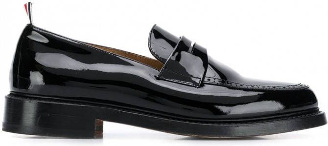 Thom Browne Gelakte loafers Zwart