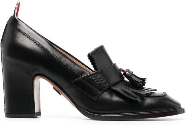 Thom Browne Kilt loafers met kwastjes Zwart