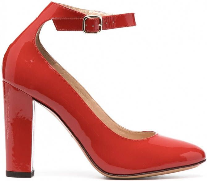 Tila March Pumps met gesp Rood