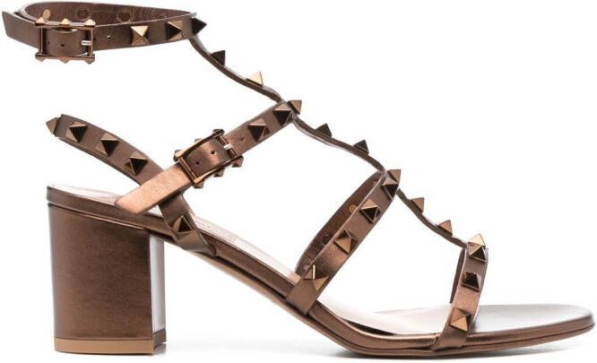 Valentino Garavani Rockstud gekooide sandalen Bruin