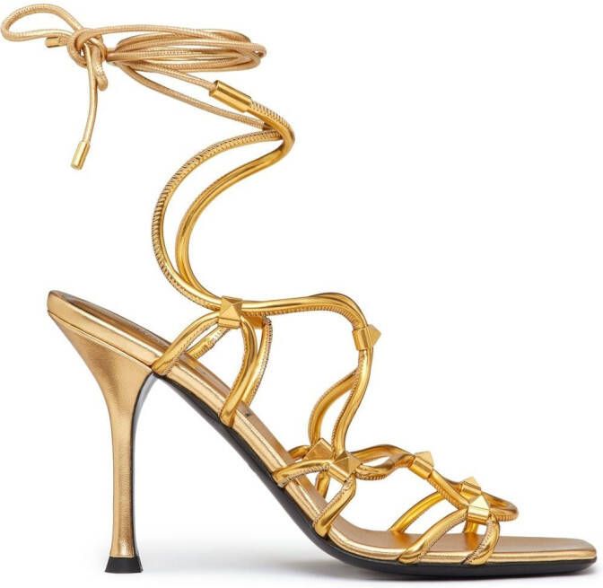 Valentino Garavani Rockstud Net sandalen Goud