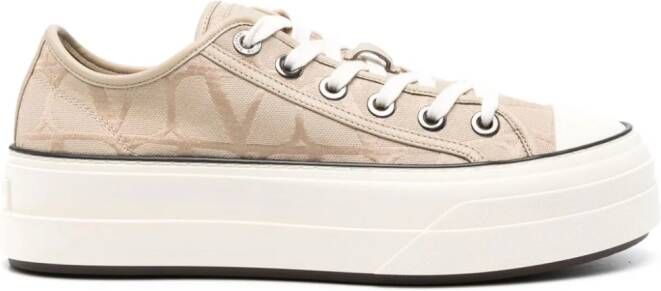 Valentino Garavani Sneakers met plateauzool Beige