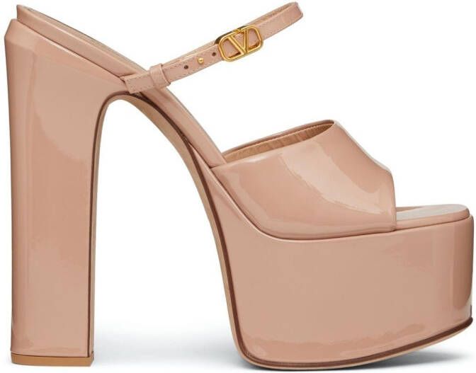 Valentino Garavani Tan-Go sandalen met plateauzool Roze