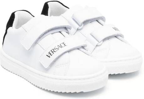 Versace Kids Sneakers met logoprint Wit