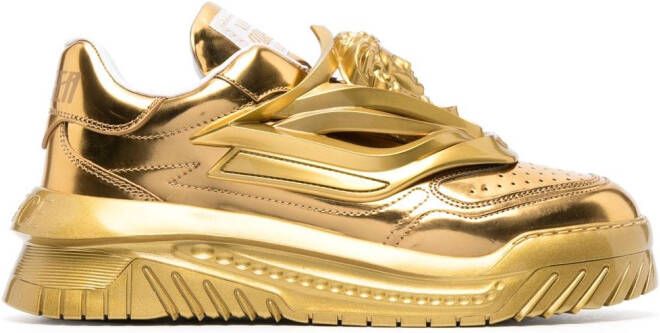 Versace District sneakers met metallic-effect Goud