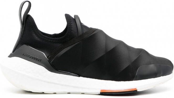 Y-3 Ultraboost 22 Ni-Ru low-top sneakers Zwart