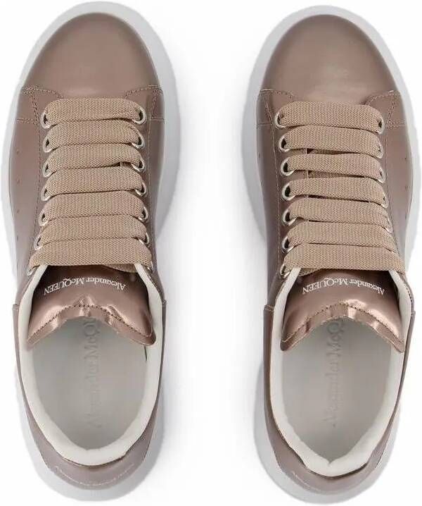 alexander mcqueen Low-Top Sneakers Oversized Sneakers Leather Beige in bruin