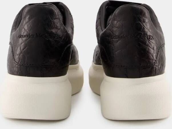 Alexander mcqueen Low-Top Sneakers Oversized Sneakers Leather Black in zwart