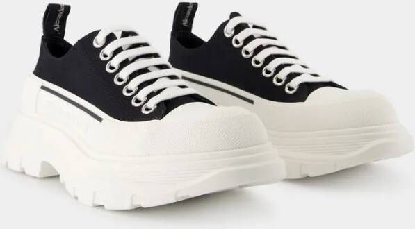 alexander mcqueen Low-Top Sneakers Tread Slick Sneakers Canvas Black White in wit