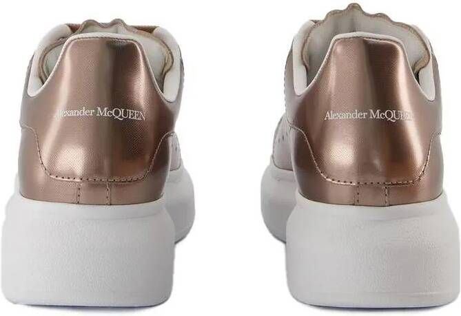 alexander mcqueen Lage-top sneaker Oversized Sneakers Leather Beige in bruin