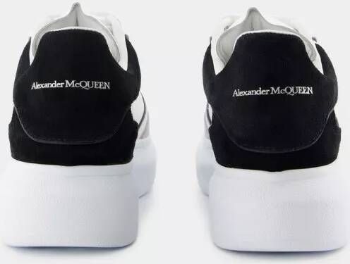 alexander mcqueen Low-Top Sneakers Oversized Sneakers Leather Grey in wit