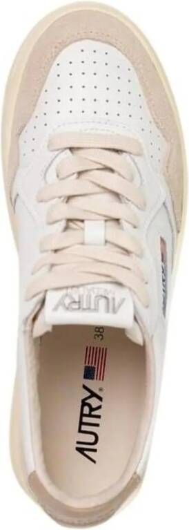 Autry International Low-Top Sneakers AUTRY Sneakers White in wit