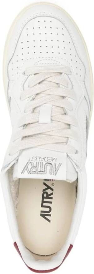 Autry International Low-Top Sneakers AUTRY Sneakers White in wit