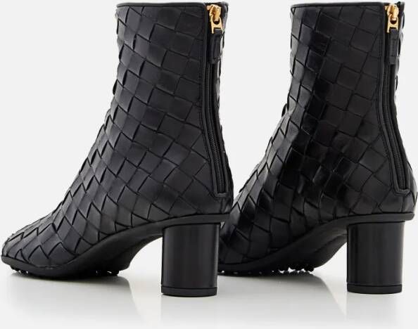 Bottega Veneta Boots 55Mm Atomic Kitten Nappa Opaque Weave Ankle Boot in zwart