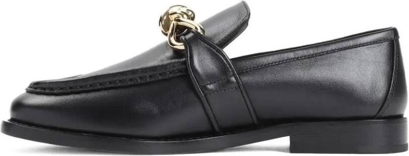 Bottega Veneta Loafers & ballerina schoenen Astaire Loafers in zwart