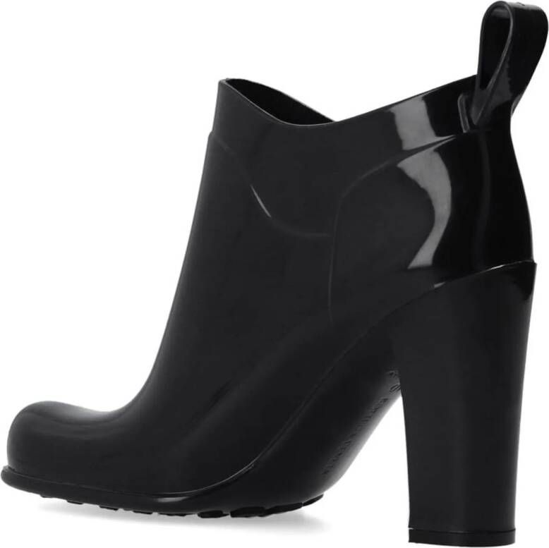 Bottega Veneta Low-Top Sneakers Shine Square Toe Ankle Boots in zwart