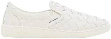 Bottega Veneta Low-Top Sneakers Slip-On Leather Sneakers in wit