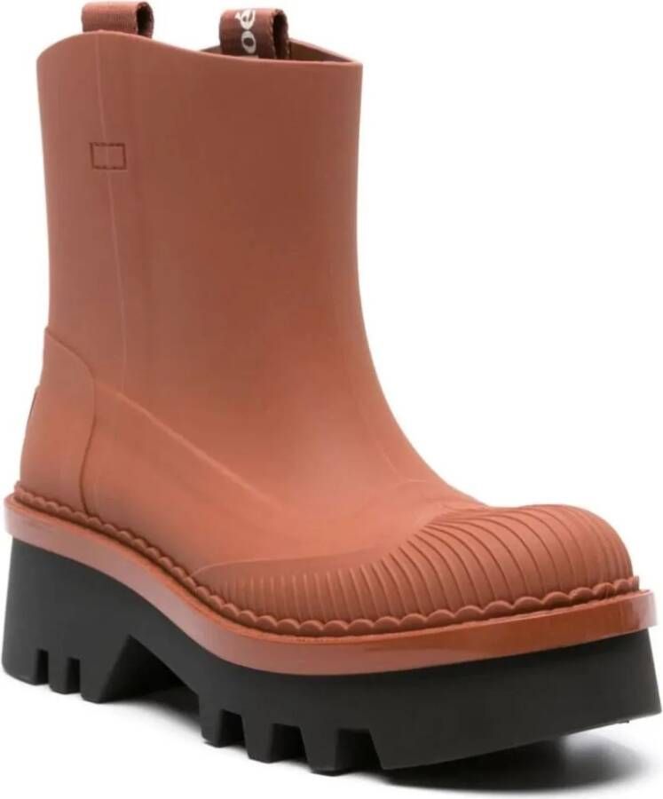 Chloé Low-Top Sneakers Raina Chestnut Rain Boots in bruin