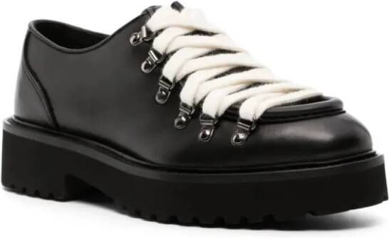 Doucal's Low-Top Sneakers Leather Lace-Up Shoes in zwart