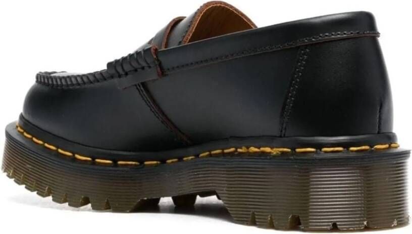 Dr. Martens Low-Top Sneakers Penton Bex Made In England Loafers in zwart