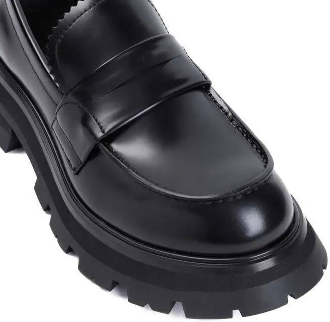 alexander mcqueen Loafers & ballerina schoenen Black Brushed Calf Leather Loafers in zwart