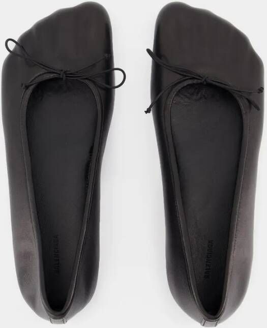 Balenciaga Loafers Anatomic Ballerinas Leather Black in zwart