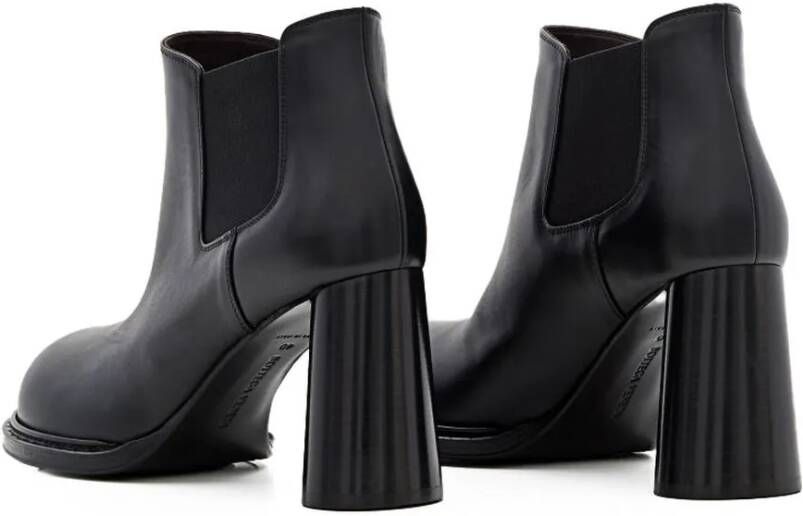 Bottega Veneta Boots 80Mm Cliff Chelsea Ankle Boots in zwart