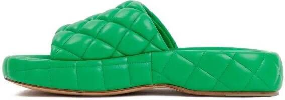 Bottega Veneta Sandalen Parakeet Padded Leather Sandals in groen