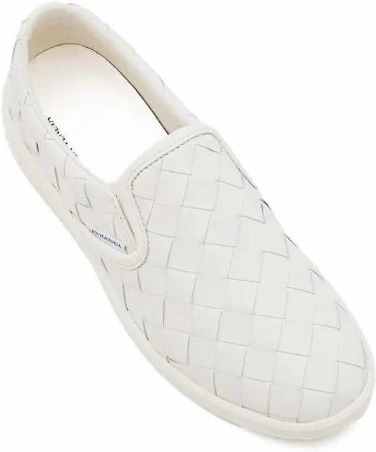 Bottega Veneta Low-Top Sneakers Slip-On Leather Sneakers in wit