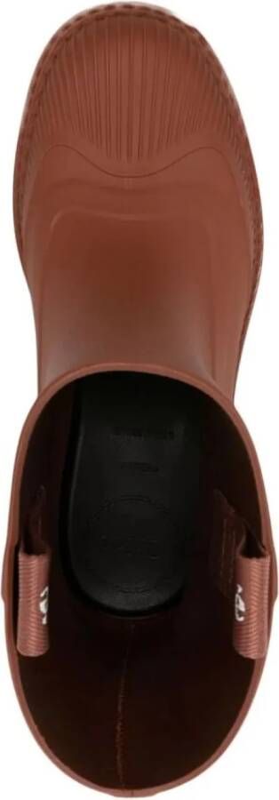 Chloé Low-Top Sneakers Raina Chestnut Rain Boots in bruin