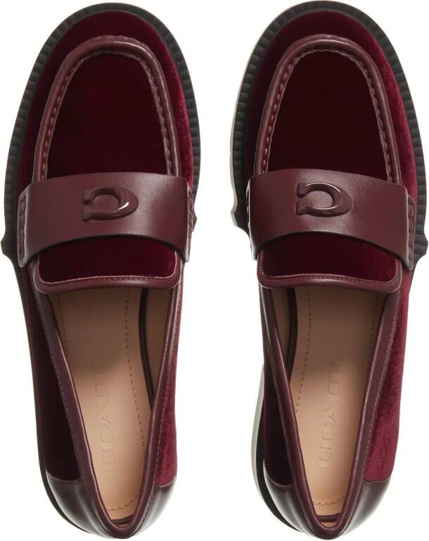 Coach Loafers Leah Velvet Loafer in rood