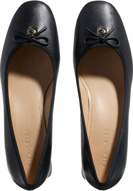 Coach Slippers & Mules Ava Leather Ballet Pump in zwart