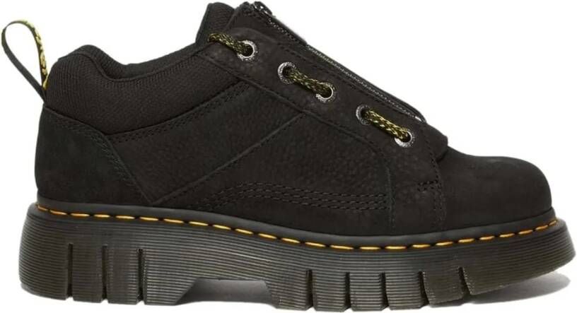 Dr. Martens Low-Top Sneakers Woodward Hiker Lo Zip 6-eye Shoes in zwart