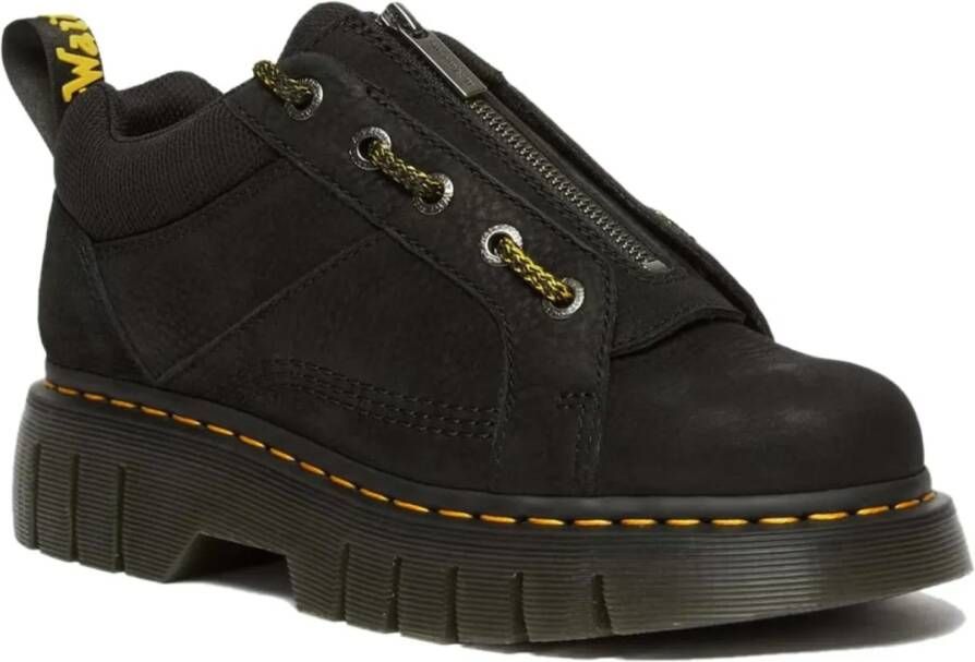 Dr. Martens Low-Top Sneakers Woodward Hiker Lo Zip 6-eye Shoes in zwart