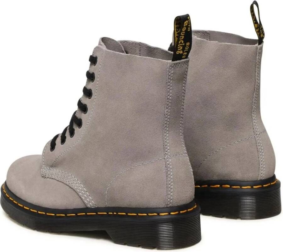 Dr. Martens Sneakers 1460 Pascal Combat Boots in grijs