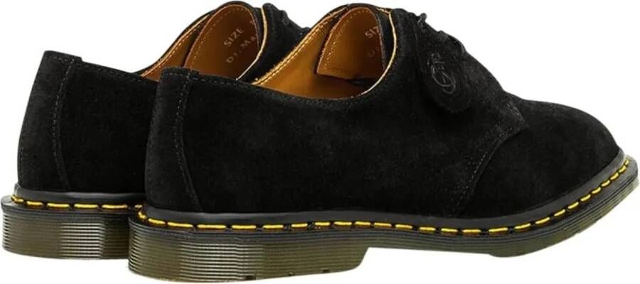 Dr. Martens Sneakers Archie Ii Made In England Lace-up Derby in zwart