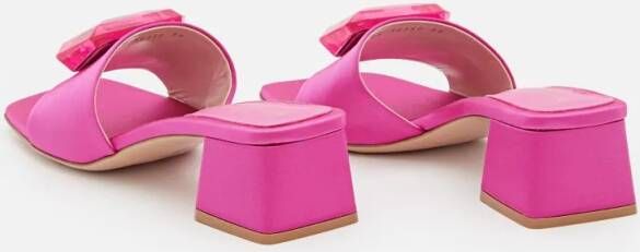 Gianvito Rossi Sandalen 45Mm Satin Sandals in roze