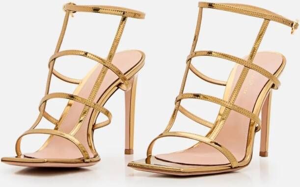 Gianvito Rossi Sandalen Letal Leather Heel Sandals in goud