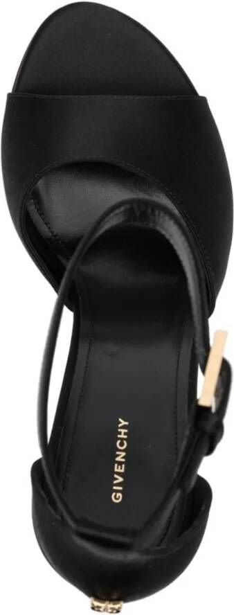 Givenchy Slippers & Mules Sandals Black in zwart