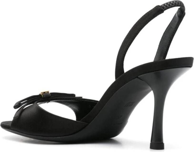 Givenchy Slippers & Mules Sandals Black in zwart