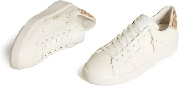 Golden Goose Low-Top Sneakers Light Beige Leather Suede Blend Pure Star Sneakers in beige