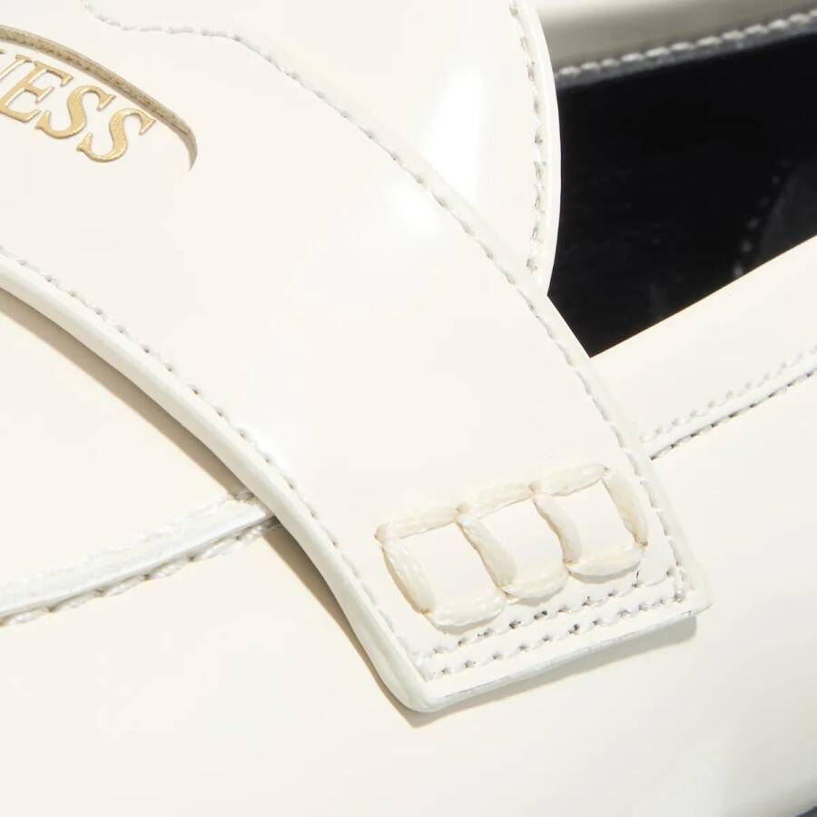 Guess Loafers Kaine in crème