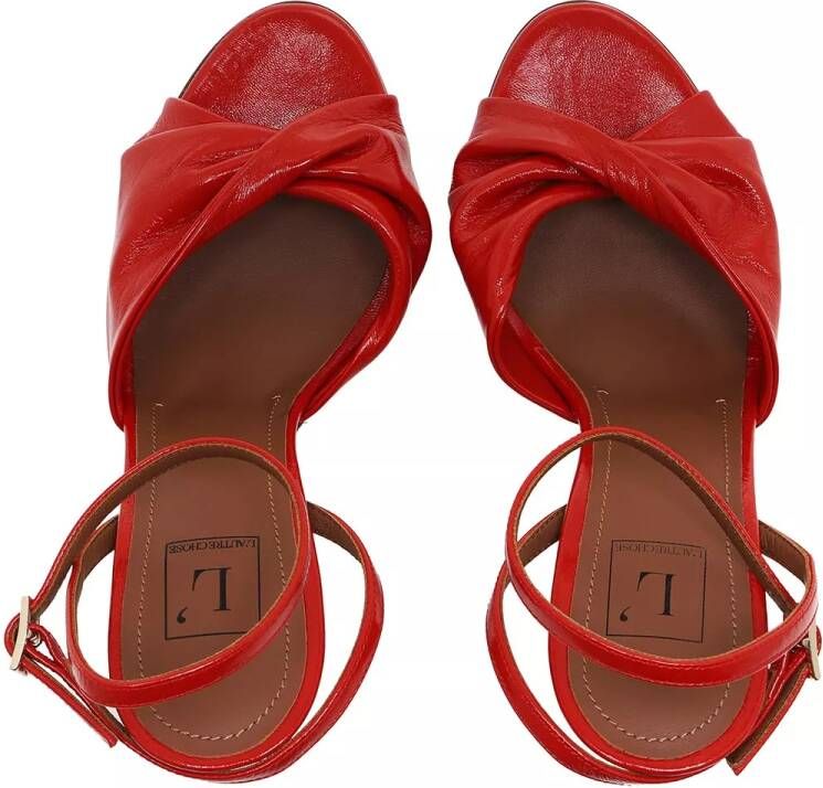 L´Autre Chose Sandalen Heel Sandals Soft Patent in rood