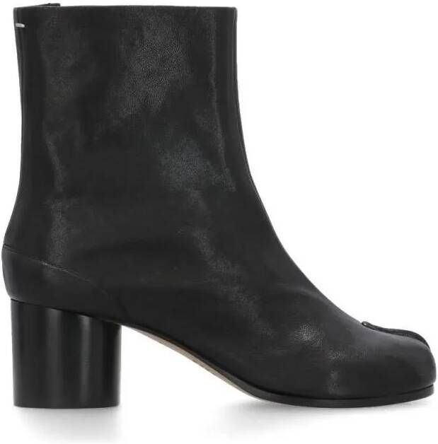 Maison Margiela Boots Black Leather Tabi Boots in zwart