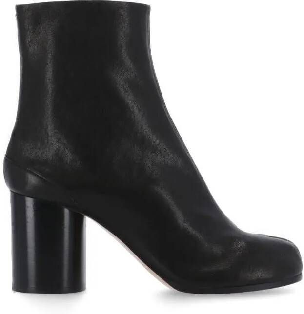 Maison Margiela Boots Tabi Ankle Boot in zwart