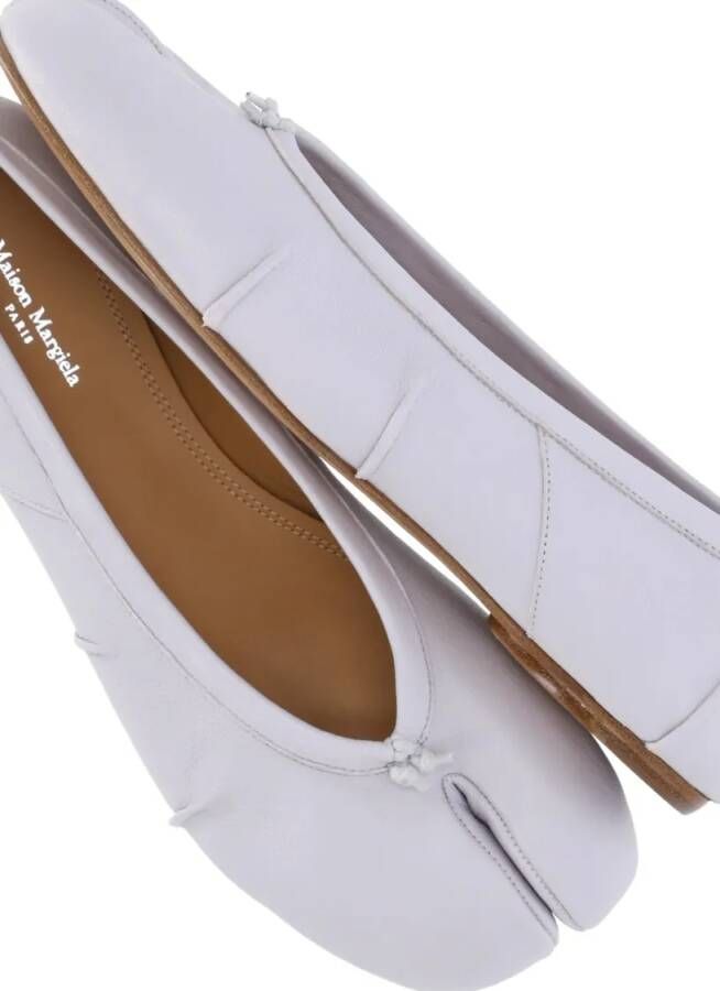 Maison Margiela Lilac Leather Tabi Ballerinas in paars