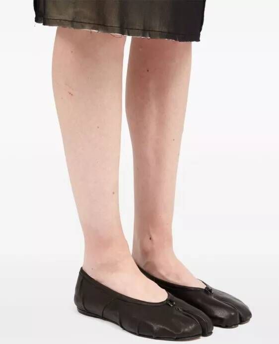 Maison Margiela Loafers Flat Shoes Black in zwart