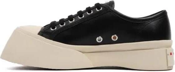 Marni Low-Top Sneakers Black Leather Pablo Sneakers in zwart