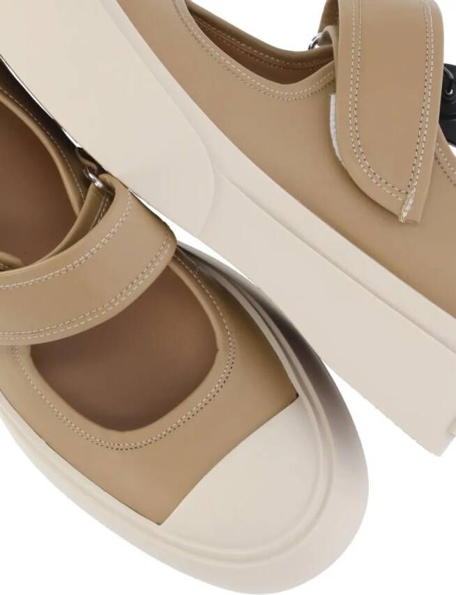 Marni Low-Top Sneakers Mary Jane Sneakers in bruin